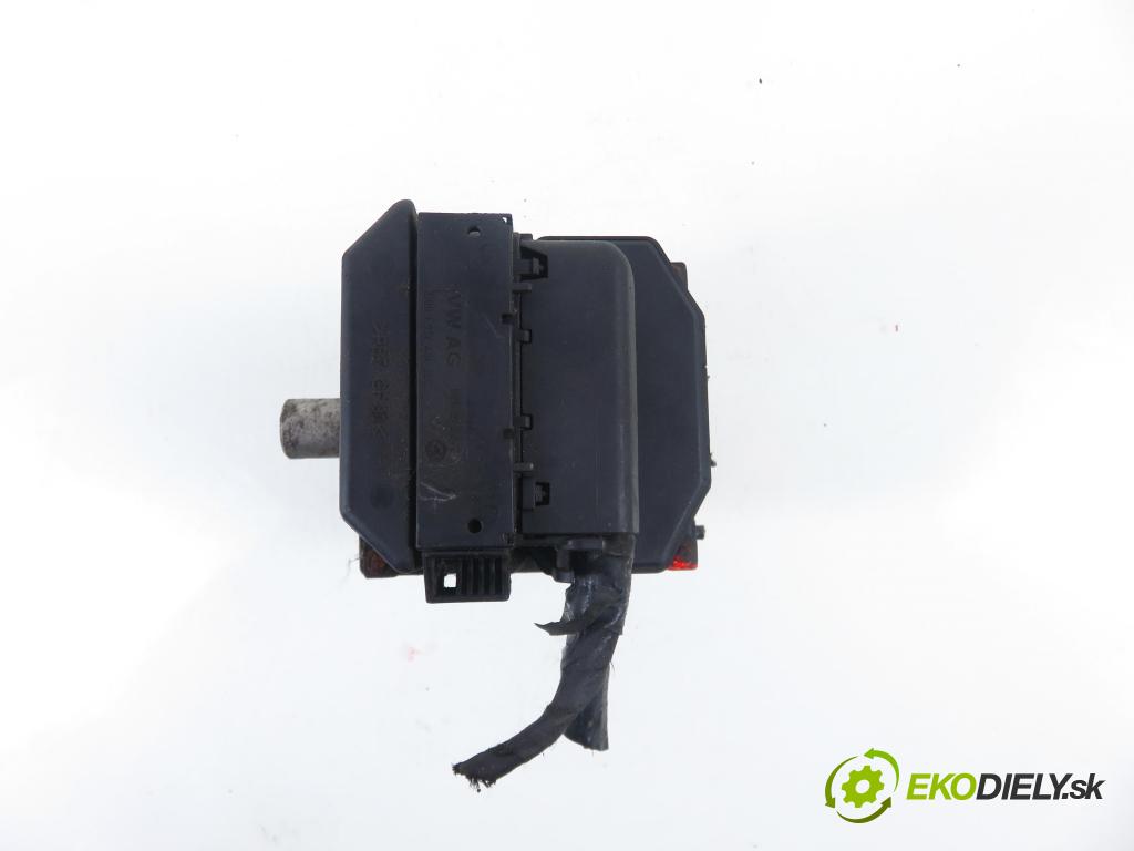 SEAT IBIZA III (6L1) HB 2003 55,00 1.4 TDI 75 - AMF 1422,00 Pumpa ABS 0265800003 (Pumpa ABS)