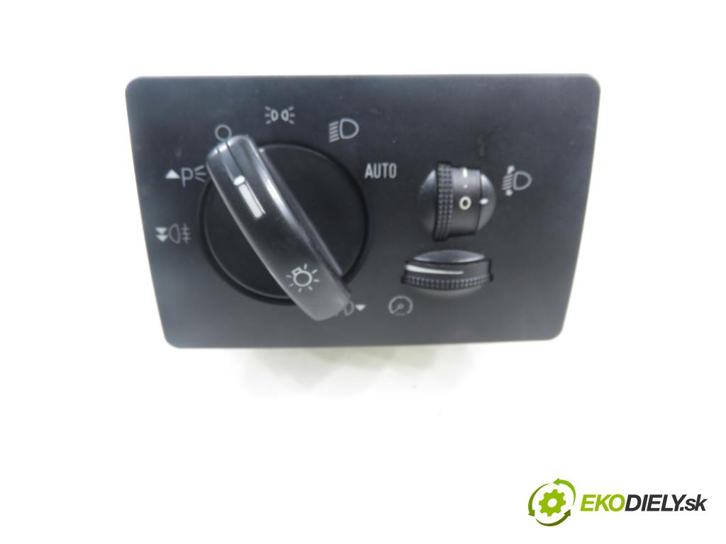 FORD FOCUS II (DA_, HCP) HB 2005 85,00 1.6 Ti - HXDA 1596,00 prepínač svetlá 4M5T13A024CA