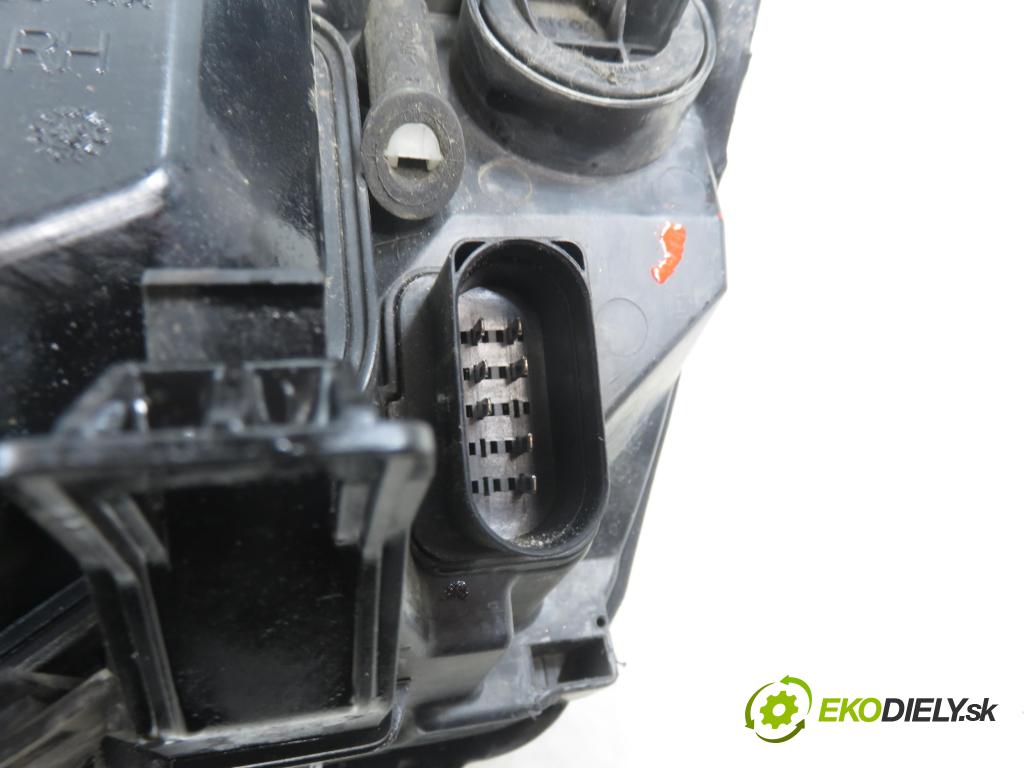 FORD FOCUS II (DA_, HCP) HB 2005 85,00 1.6 Ti - HXDA 1596,00 Svetlo PP