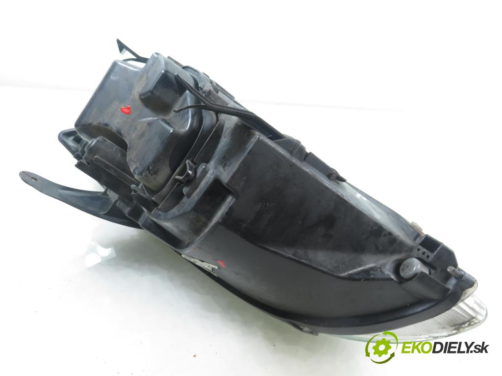 FORD FOCUS II (DA_, HCP) HB 2005 85,00 1.6 Ti - HXDA 1596,00 Svetlo PP