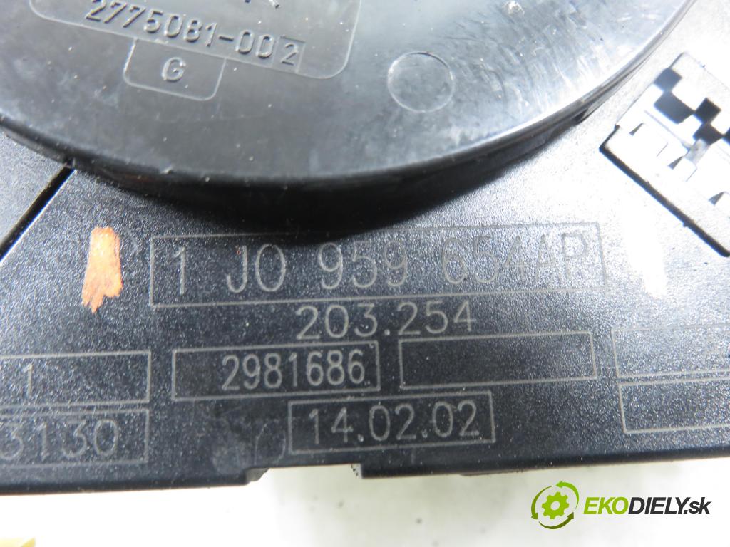 VW GOLF IV (1J1) HB 2002 81,00 1.6 FSI - BAD 1598,00 PÁSKA: air BAG 1J0959654AP