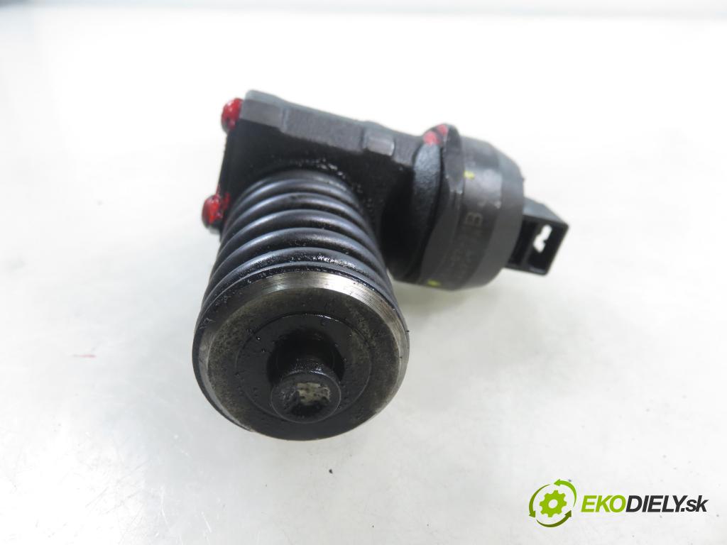 VW POLO (9N_) HB 2004 55,00 1.4 TDI PD 75 - AMF 1422,00 Vstrekovač 045130073T ; 04144720035 (Vstrekovač paliva)