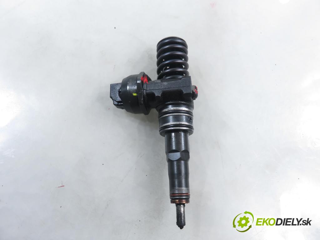 VW POLO (9N_) HB 2004 55,00 1.4 TDI PD 75 - AMF 1422,00 Vstrekovač 045130073T ; 0414720035 (Vstrekovač paliva)