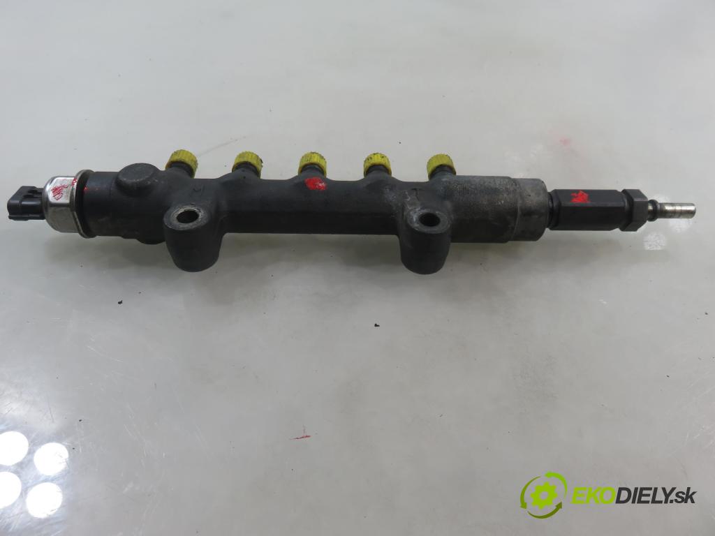 PEUGEOT BOXER Skrzynia FURGON 2007 88,00 2.2 HDi 120 - 4HU (P22DTE) 2198,00 Lišta vstrekovacia  (Vstrekovacia lišta)