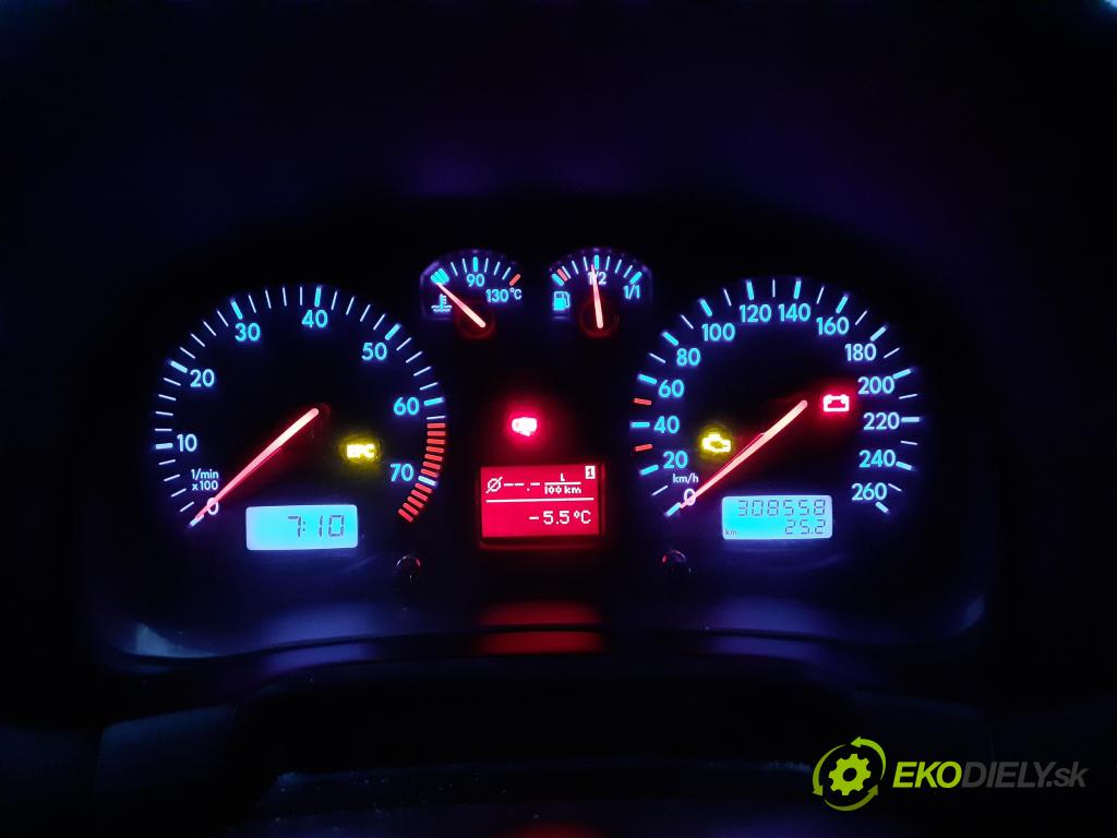VW GOLF IV (1J1) HB 2002 81,00 1.6 FSI - BAD 1598,00 Prístrojovka elektrický 1J0920826G