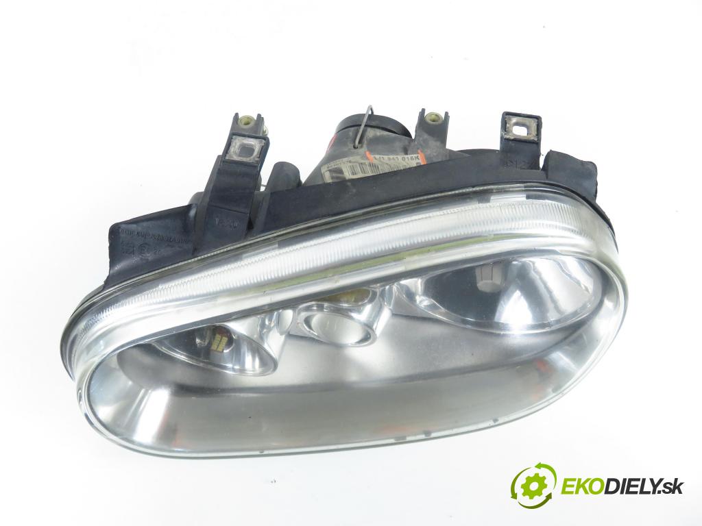 VW GOLF IV (1J1) HB 2002 81,00 1.6 FSI - BAD 1598,00 Svetlo LP 1J1941015K