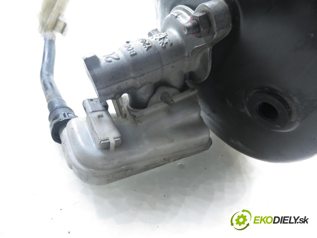 FORD FIESTA VI (CB1,CCN) HB 2011 51,00 1.4 TDCi - KVJA 1399,00 Posilovač 8V512B195LE ; 0204054083 (Servočerpadlo)