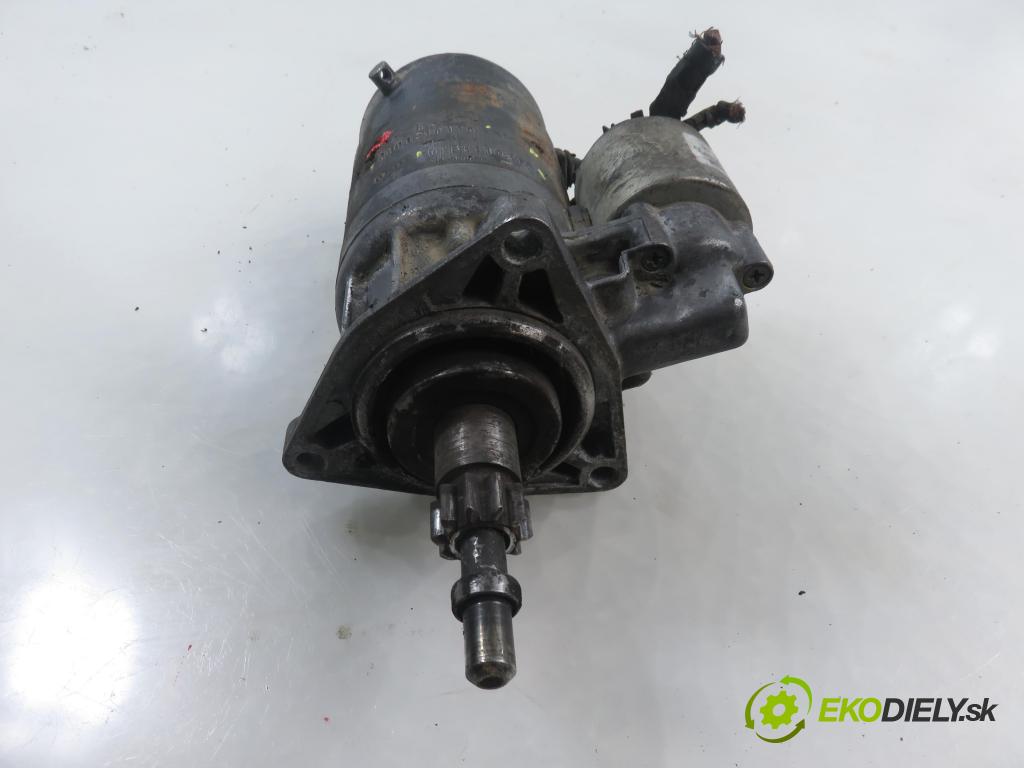 VW TRANSPORTER IV Platforma / podwozie (70E, 70L, 70M, 7DE, 7DL KABINA/PLATFORMA 1993 57,00 2.4 D 78 - AAB 2370,00 Štartér 02B911023A ; 0001218116 ; 0001218117 (Štartér)