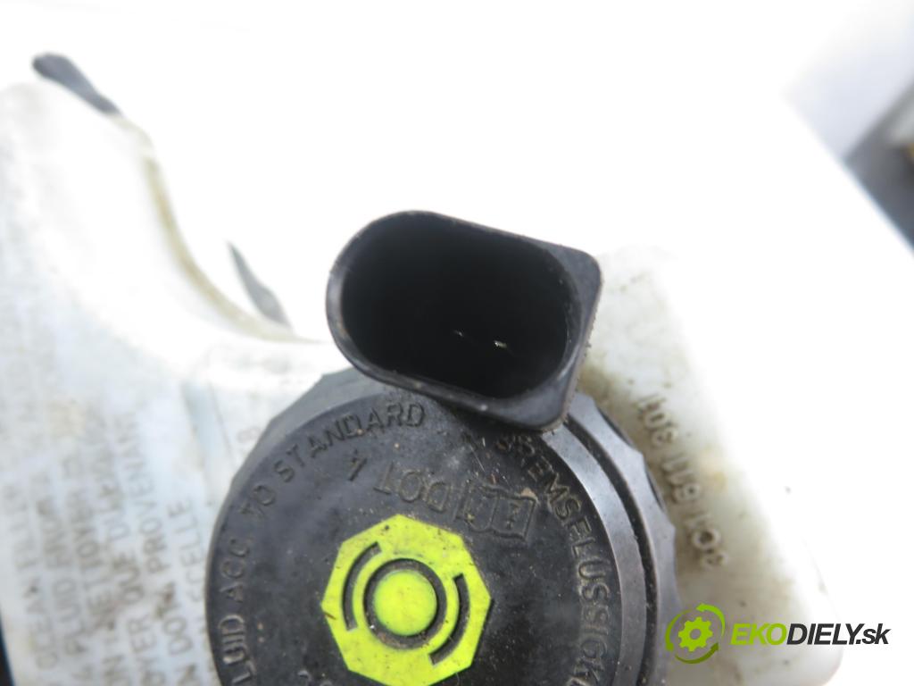 VW TIGUAN (5N_) SUV 2014 130,00 2.0 TDI 4motion - CFGC 1968,00 posilovač 3C1614105AP (Servočerpadlo)