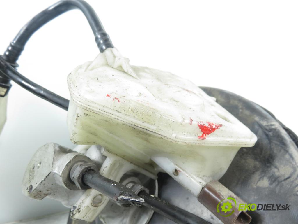 PEUGEOT 307 (3A/C) HB 2003 100,00 2.0 16V - RFN (EW10J4) 1997,00 Posilovač 9648368980 ; 0204024883 (Servočerpadlo)