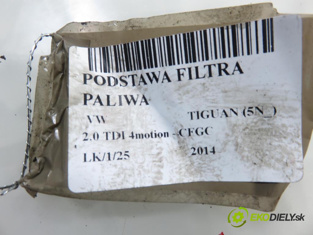 VW TIGUAN (5N_) SUV 2014 130,00 2.0 TDI 4motion - CFGC 1968,00 Obal filtra paliva 7N0127399J ; 7N0127400D