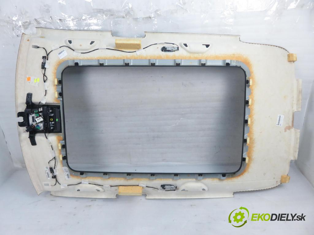 VW TIGUAN (5N_) SUV 2014 130,00 2.0 TDI 4motion - CFGC 1968,00 Stropný tapacír  (Stropný tapacír)