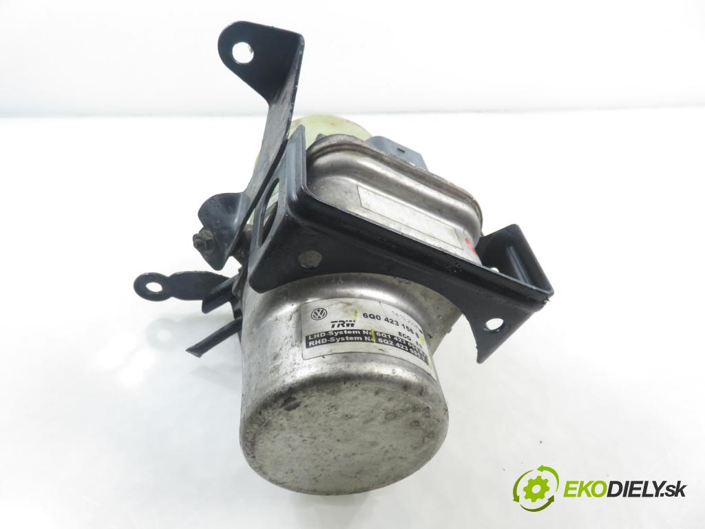 VW POLO (9N_) HB 2003 40,00 1.2 6V 54 - AWY 1198,00 Pumpa servočerpadlo 6Q0423156S ; 6Q1423051AJ ; 6Q2423051T