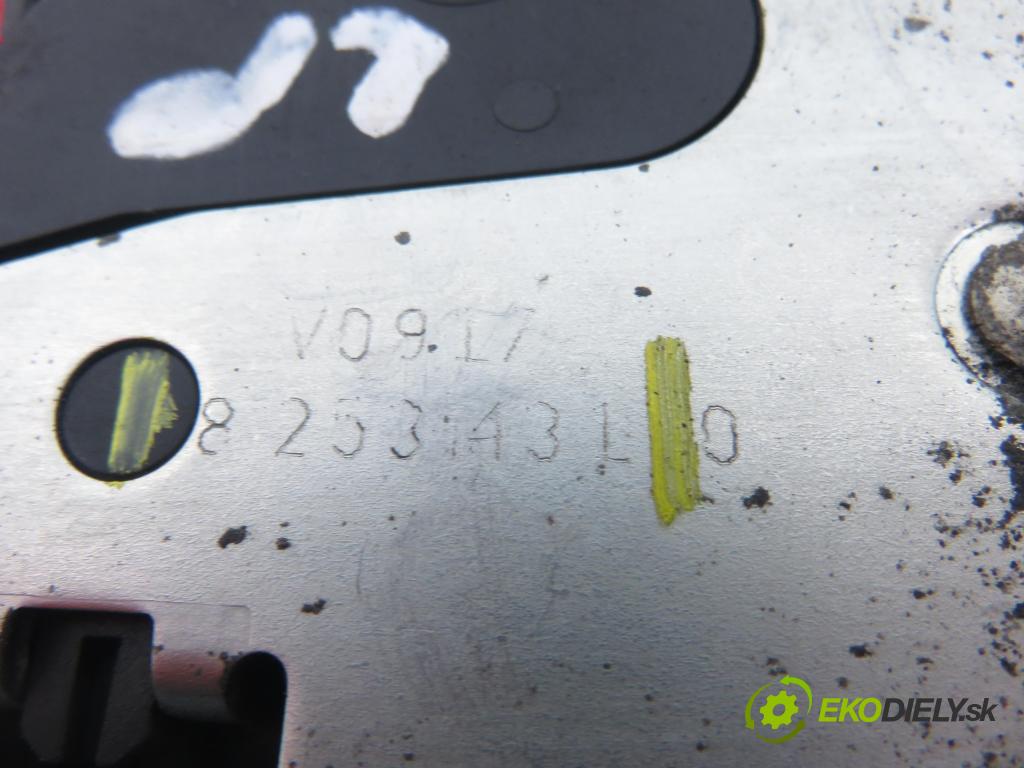 BMW 3 Compact (E46) HB 2002 85,00 1.8 316 ti 115 - N42 B18 A 1796,00 zámok 8253431