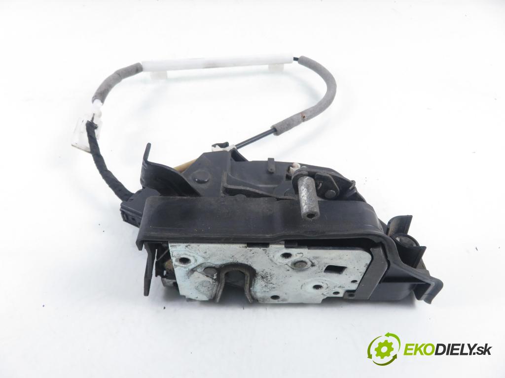 BMW 3 Compact (E46) HB 2002 85,00 1.8 316 ti 115 - N42 B18 A 1796,00 zámok 8253431