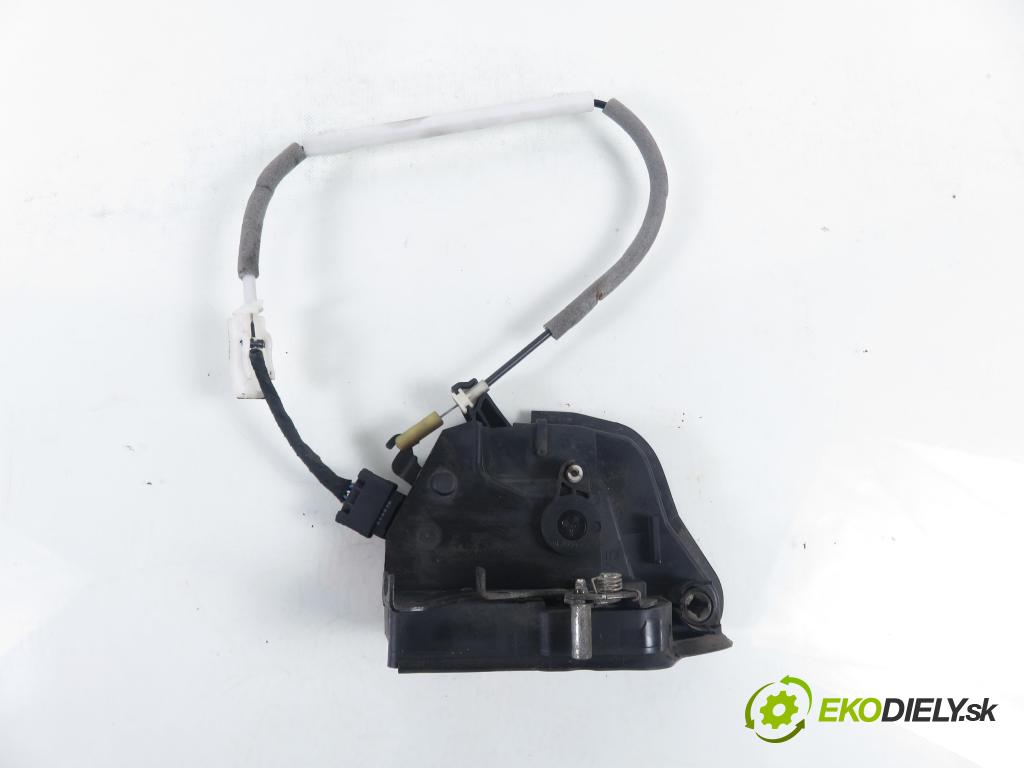 BMW 3 Compact (E46) HB 2002 85,00 1.8 316 ti 115 - N42 B18 A 1796,00 zámok 8253431