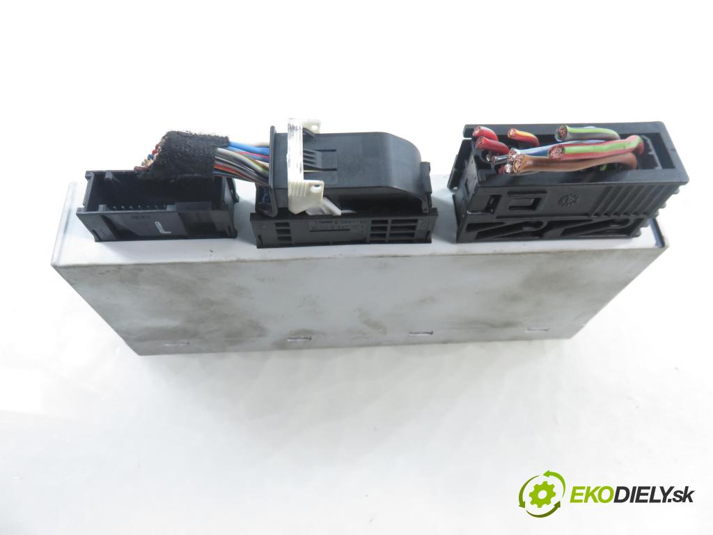 BMW 3 Compact (E46) HB 2002 85,00 1.8 316 ti 115 - N42 B18 A 1796,00 MODUL komfortu 6914367