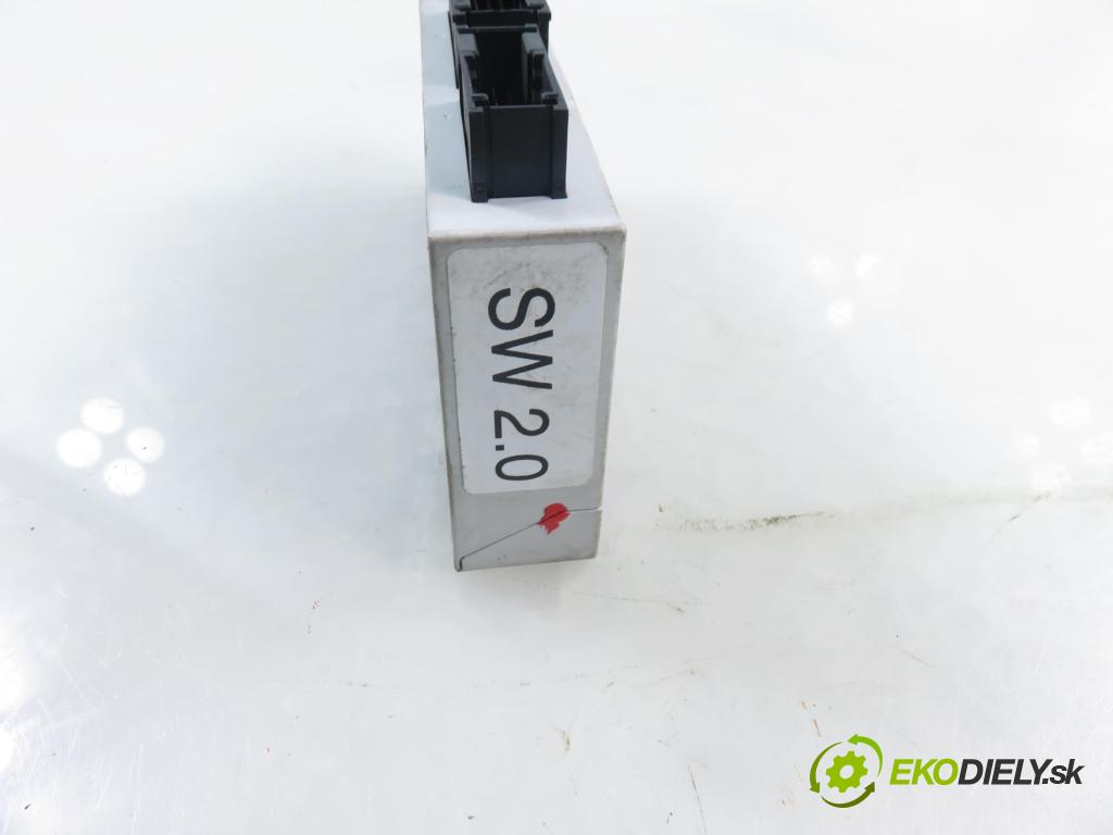 BMW 3 Compact (E46) HB 2002 85,00 1.8 316 ti 115 - N42 B18 A 1796,00 MODUL komfortu 6914367