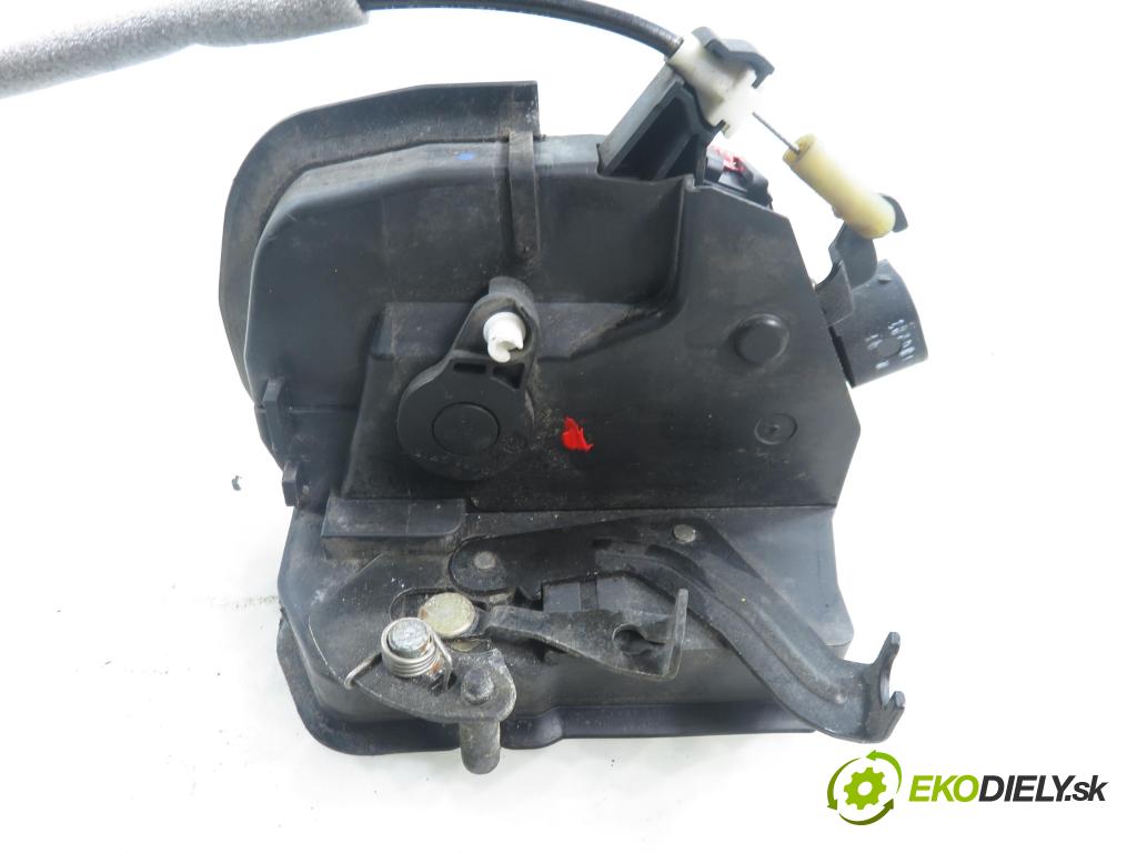 BMW 3 Compact (E46) HB 2002 85,00 1.8 316 ti 115 - N42 B18 A 1796,00 zámok 8253433