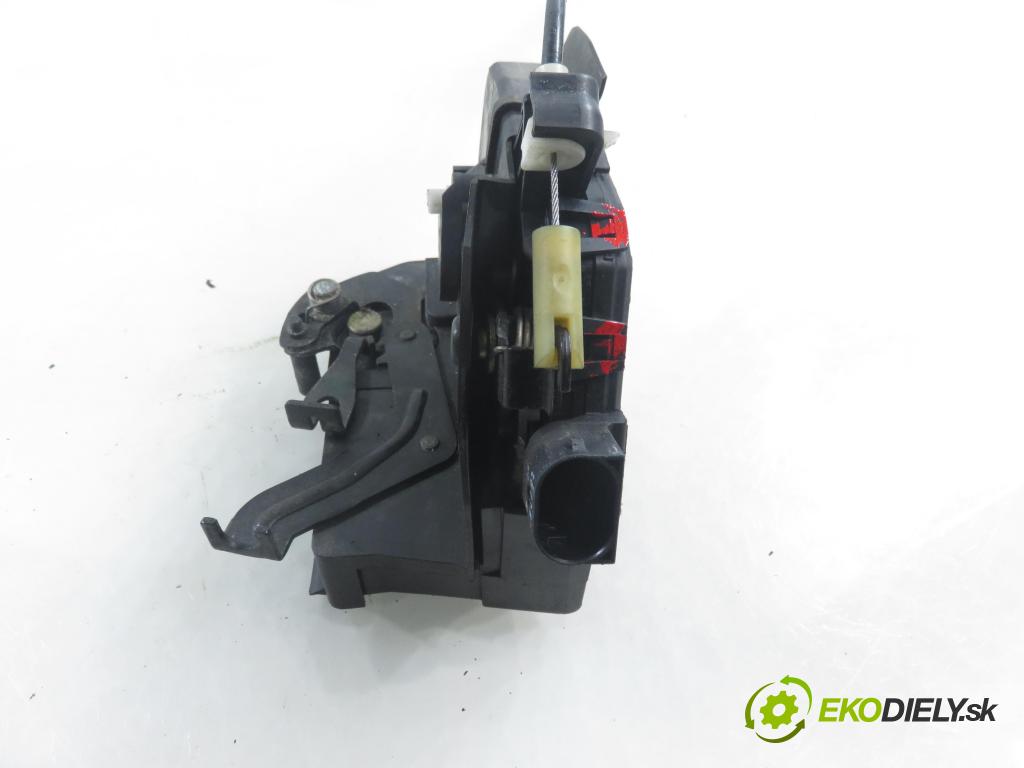 BMW 3 Compact (E46) HB 2002 85,00 1.8 316 ti 115 - N42 B18 A 1796,00 zámok 8253433