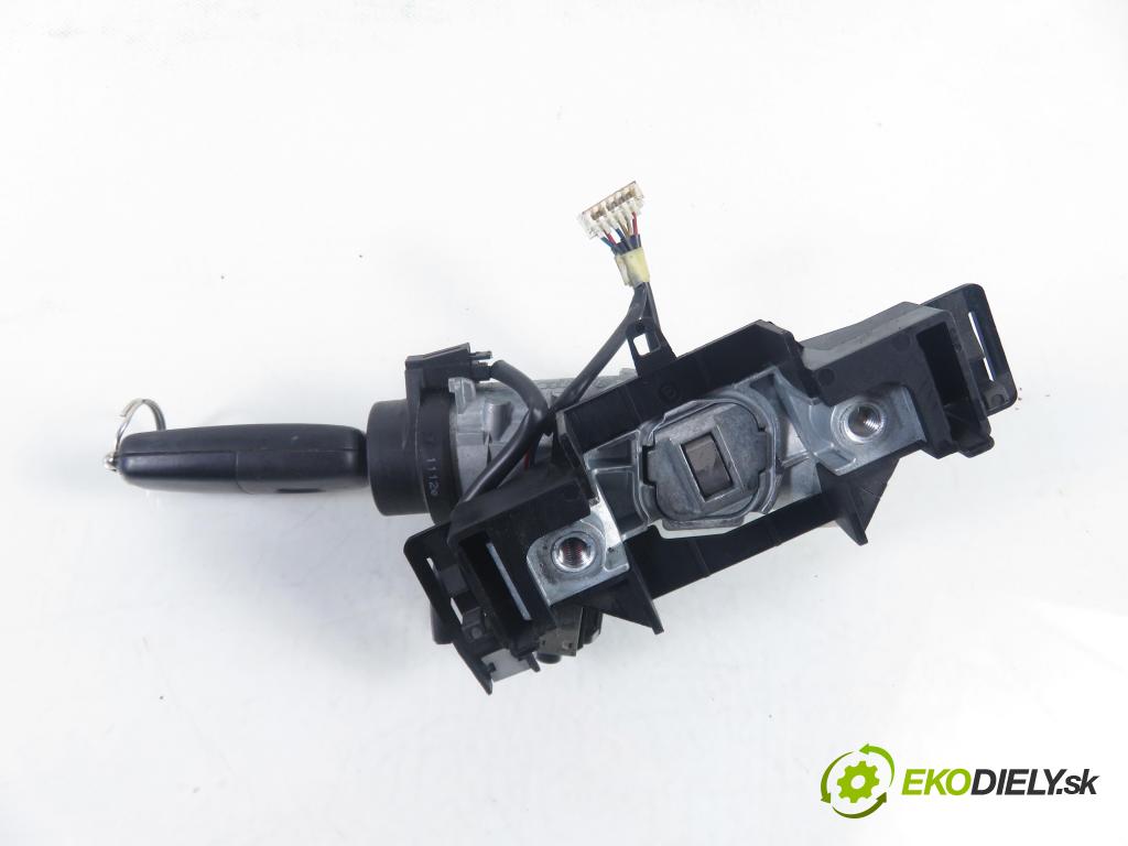 VW TOURAN (1T3) MINIVAN 2012 103,00 2.0 TDI - CFHC 1968,00 spinačka 1K0905851B (Spínacia skrinka)