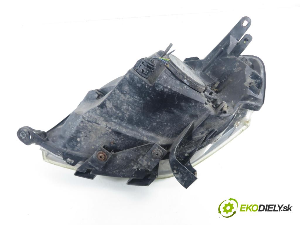 FIAT FIORINO nadwozie zamknięte / kombi (225_) FURGON 2008 55,00 1.3 D Multijet 1248,00 Svetlo PP 45560999 ; 1353197080 ; 45560393