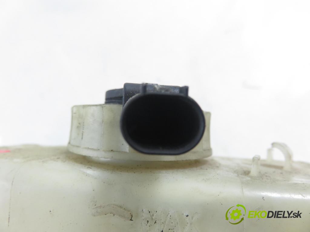 BMW 3 Compact (E46) HB 2002 85,00 1.8 316 ti 115 - N42 B18 A 1796,00 posilovač 6755278 (Servočerpadlo)