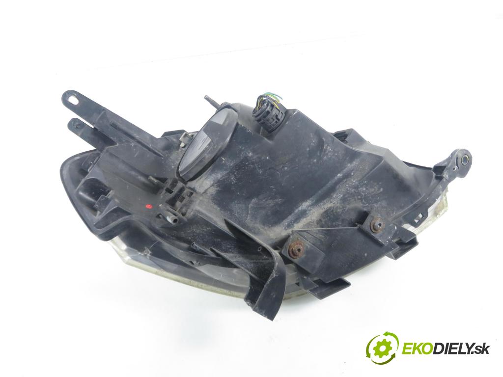 FIAT FIORINO nadwozie zamknięte / kombi (225_) FURGON 2008 55,00 1.3 D Multijet 1248,00 Svetlo LP 45570999 ; 1353198080 ; 45570383
