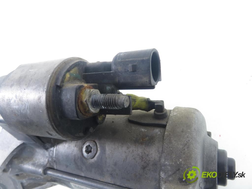 VW TOURAN (1T3) MINIVAN 2012 103,00 2.0 TDI - CFHC 1968,00 startér 02E911024H (Startér)