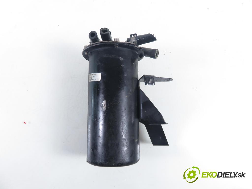 VW TOURAN (1T3) MINIVAN 2012 103,00 2.0 TDI - CFHC 1968,00 Obal filtra paliva 3C0127400D (Obal palivového filtra)