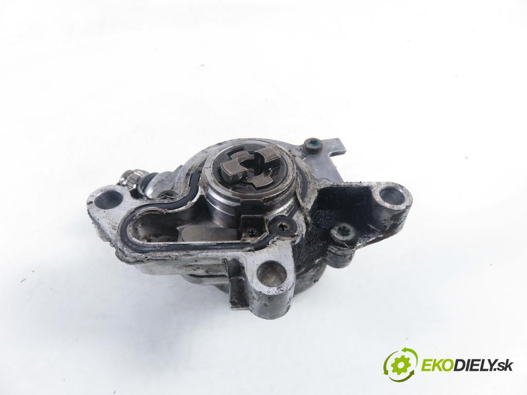 SEAT LEON (1M1) HB 2000 81,00 1.9 TDI 110 - ASV 1896,00 Pumpa vákuová 038145101B