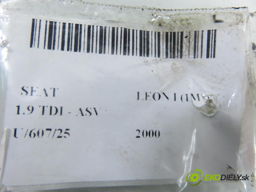 SEAT LEON (1M1) HB 2000 81,00 1.9 TDI 110 - ASV 1896,00 Pumpa vákuová 038145101B