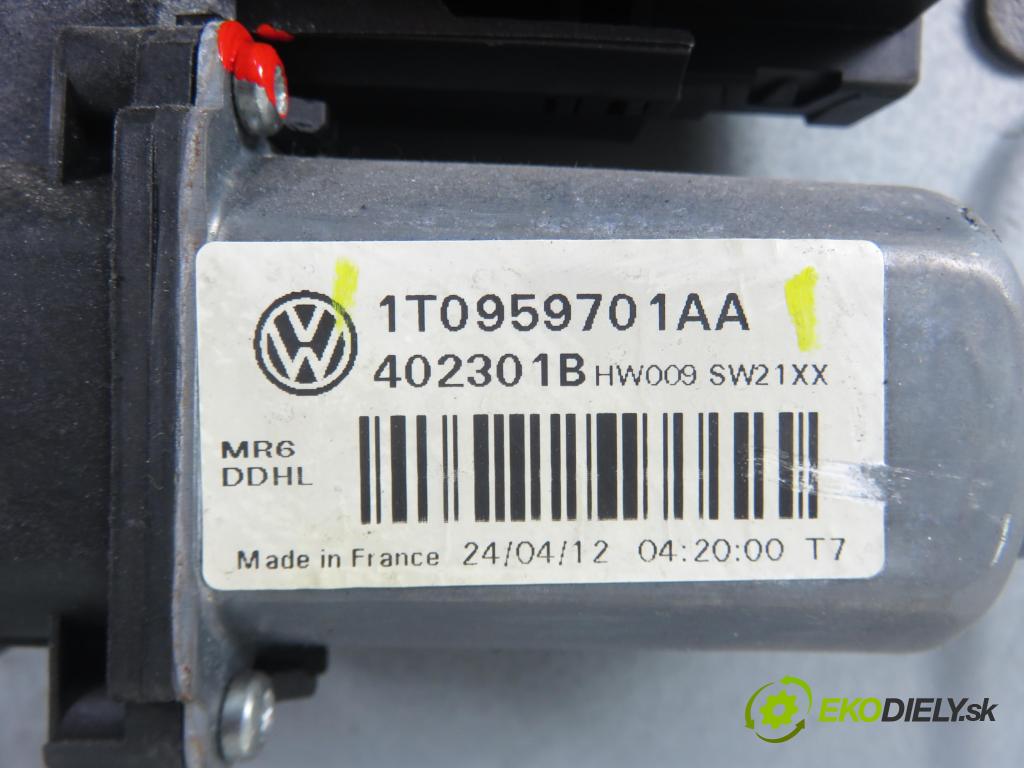 VW TOURAN (1T3) MINIVAN 2012 103,00 2.0 TDI - CFHC 1968,00 Mechanizmus okien 5K0959793A ; 1T0959701AA ; 1T1837729BD
