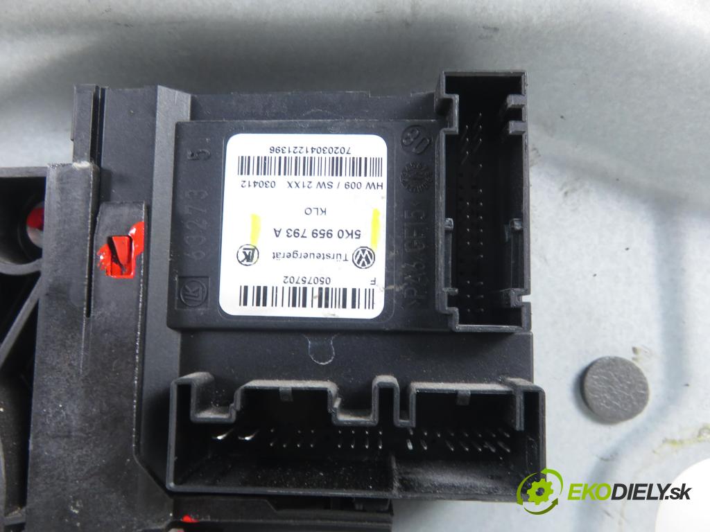 VW TOURAN (1T3) MINIVAN 2012 103,00 2.0 TDI - CFHC 1968,00 Mechanizmus okien 5K0959793A ; 1T0959701AA ; 1T1837729BD