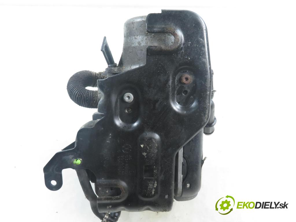 VW TOURAN (1T3) MINIVAN 2012 103,00 2.0 TDI - CFHC 1968,00 Webasto 1K0815065AS ; 122R000277 (Webasto (nezávislé topení))