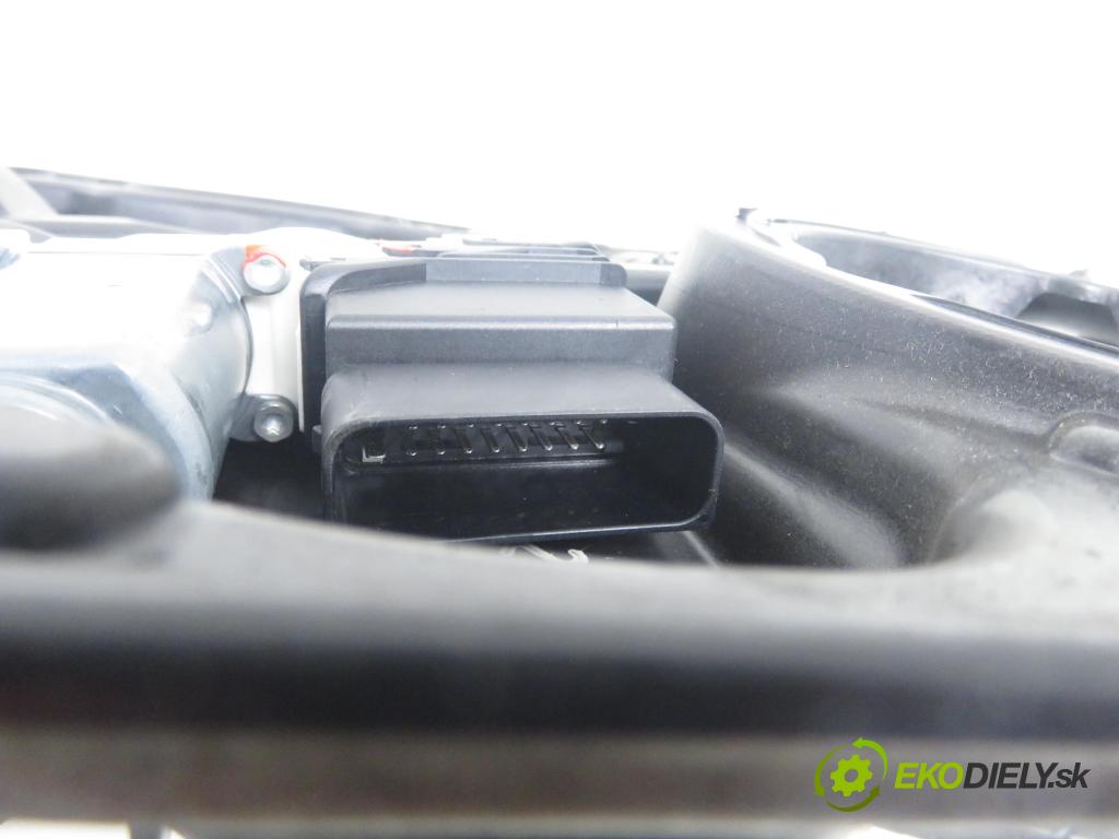 VW TIGUAN (5N_) SUV 2014 130,00 2.0 TDI 4motion - CFGC 1968,00 Mechanizmus okien PTE 5N0959704F ; 5N0839730R ; 5N0839462A