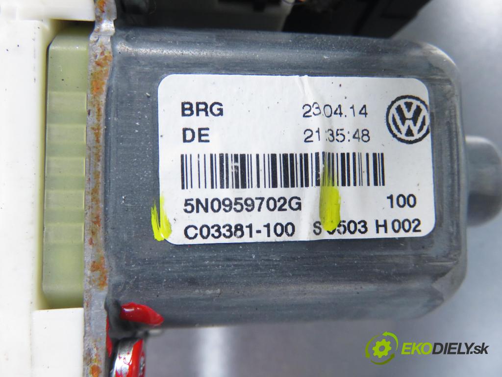 VW TIGUAN (5N_) SUV 2014 130,00 2.0 TDI 4motion - CFGC 1968,00 Mechanizmus okien 5N0959702G ; 3C0959792C ; 5N1837730G