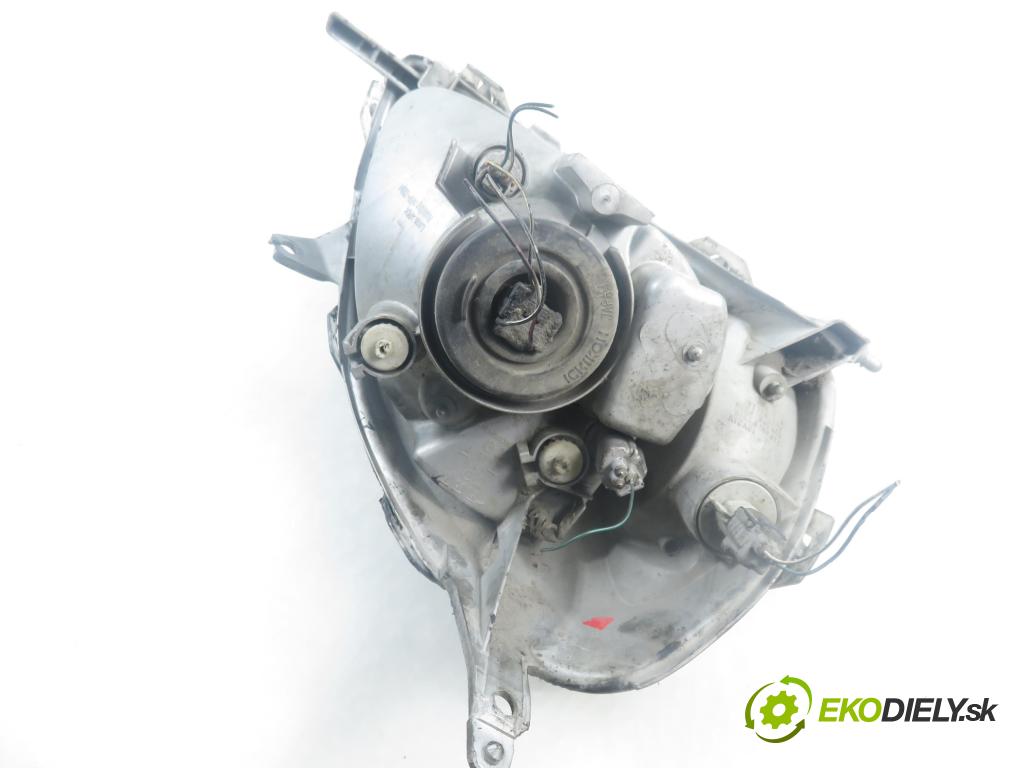 TOYOTA YARIS (_P1_) HB 2001 63,00 1.3 VVTi 86 - 2NZ-FE 1299,00 světlo LP