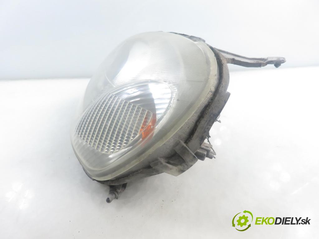 TOYOTA YARIS (_P1_) HB 2001 63,00 1.3 VVTi 86 - 2NZ-FE 1299,00 světlo LP