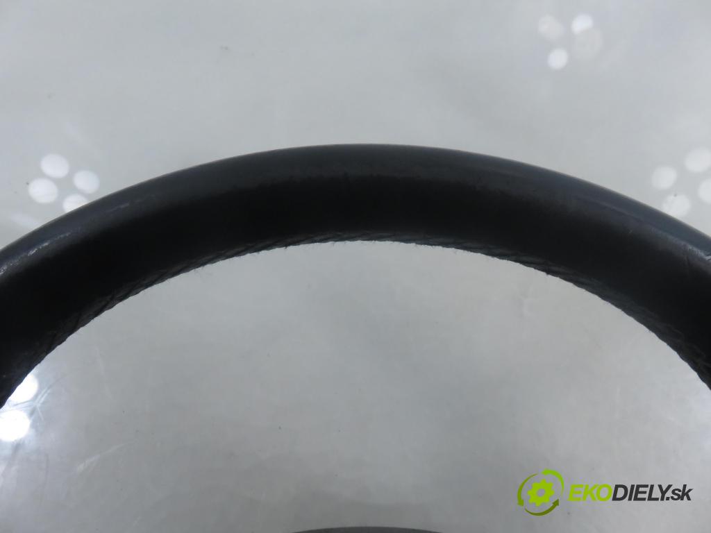 VW TOURAN (1T3) MINIVAN 2012 103,00 2.0 TDI - CFHC 1968,00 Volant 1T0419091AC (Volant)