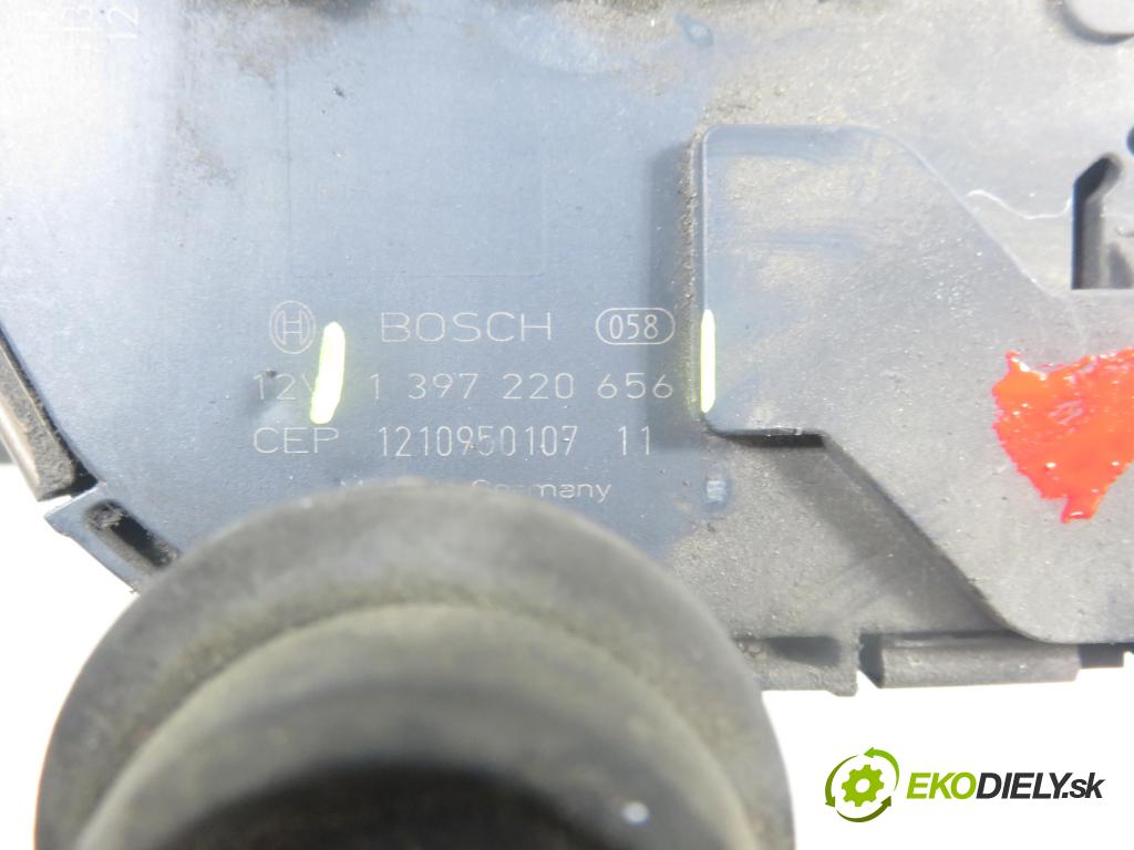 VW TOURAN (1T3) MINIVAN 2012 103,00 2.0 TDI - CFHC 1968,00 Motorček stieračov 1T1955119A ; 1397220656