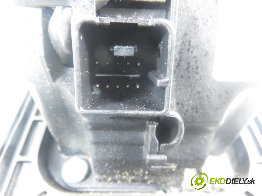 VW TOURAN (1T3) MINIVAN 2012 103,00 2.0 TDI - CFHC 1968,00 ZVEDÁK: 1T1713025AK