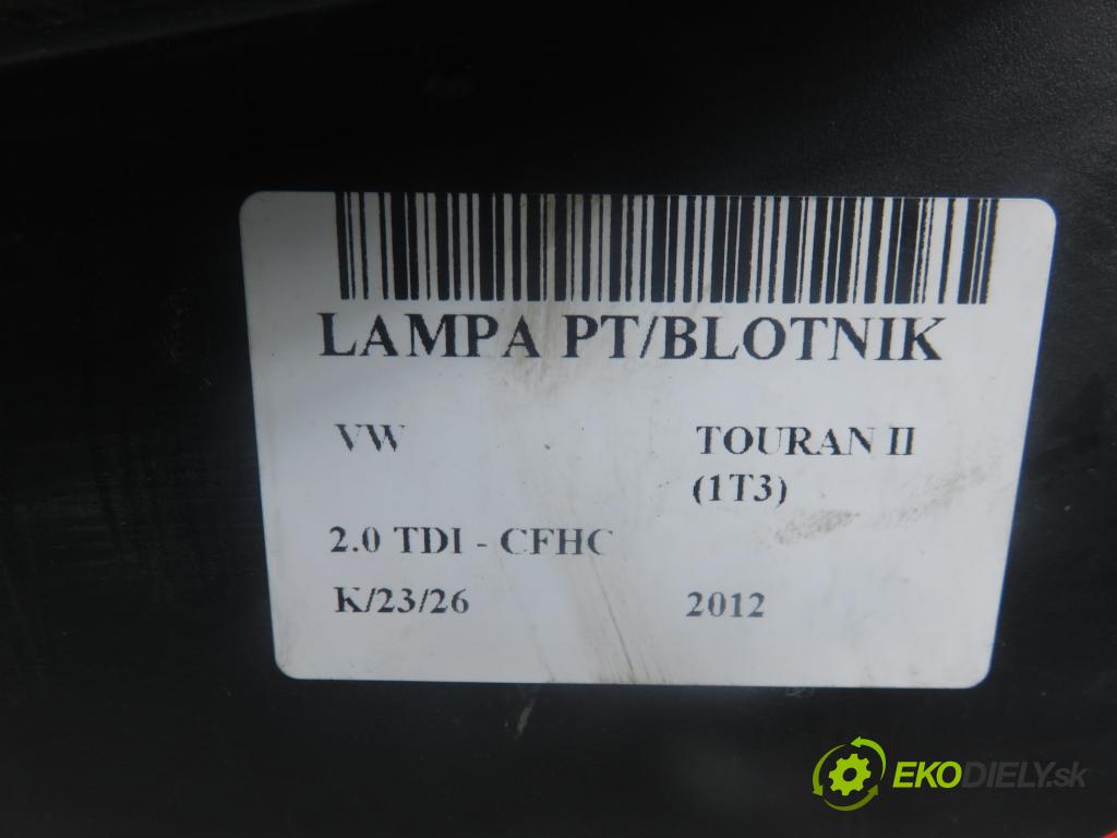 VW TOURAN (1T3) MINIVAN 2012 103,00 2.0 TDI - CFHC 1968,00 Svetlo pravé zadné 