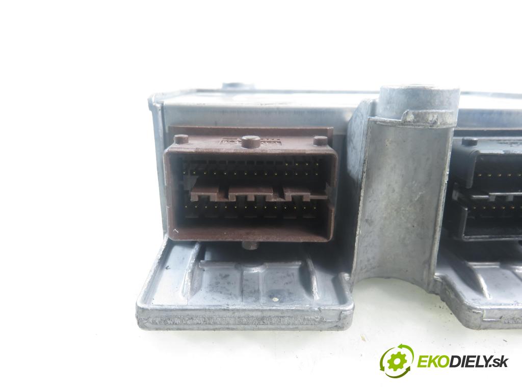 OPEL ASTRA H GTC (L08) HB 2006 74,00 1.7 CDTi - Z 17 DTH 1686,00 MODUL air BAG 13188854 ; 327963935