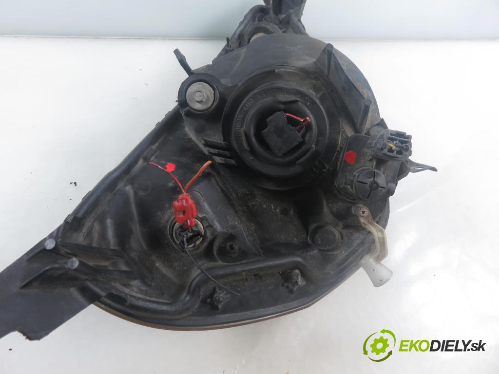 HONDA JAZZ II (GD_, GE3, GE2) HB 2003 61,00 1.3 (GD1) - L13A1 1339,00 Svetlo LP