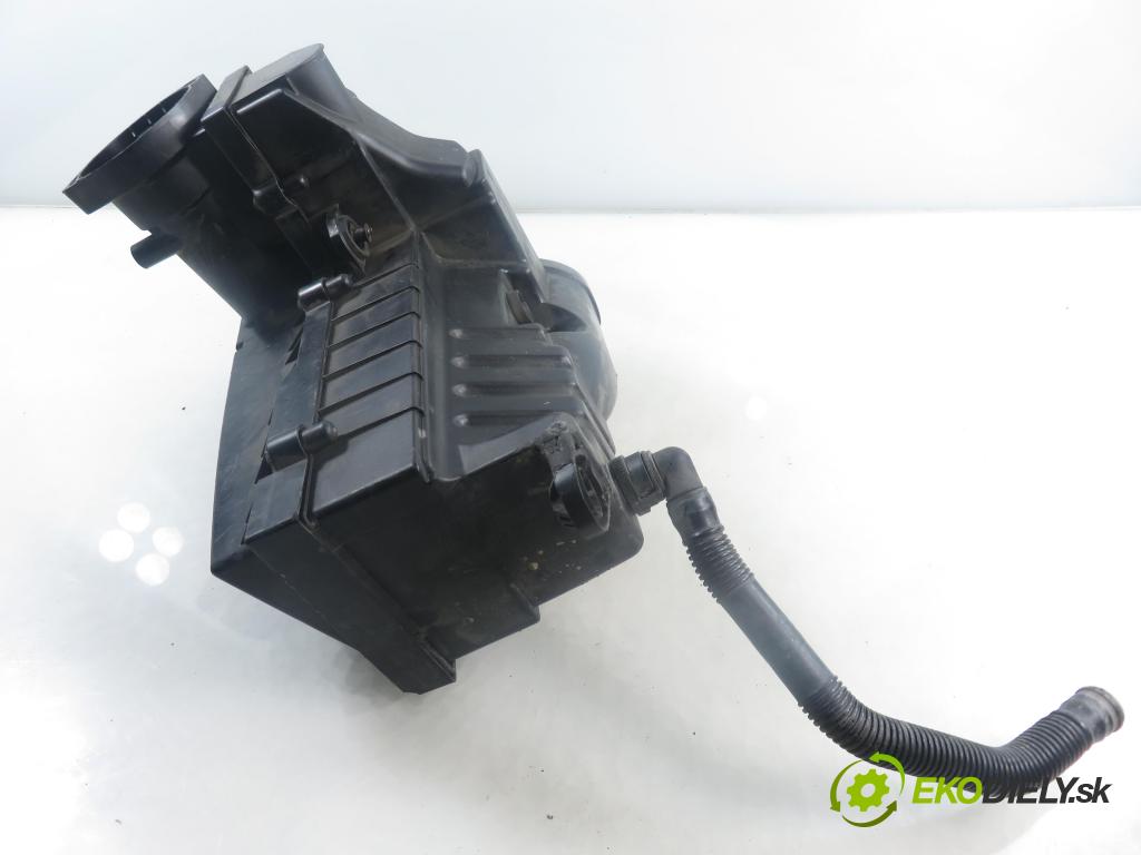 VW TOURAN (1T3) MINIVAN 2012 103,00 2.0 TDI - CFHC 1968,00 Obal filtra vzduchu 3C0129607AS ; 4615185968 (Obal vzduchového filtra)