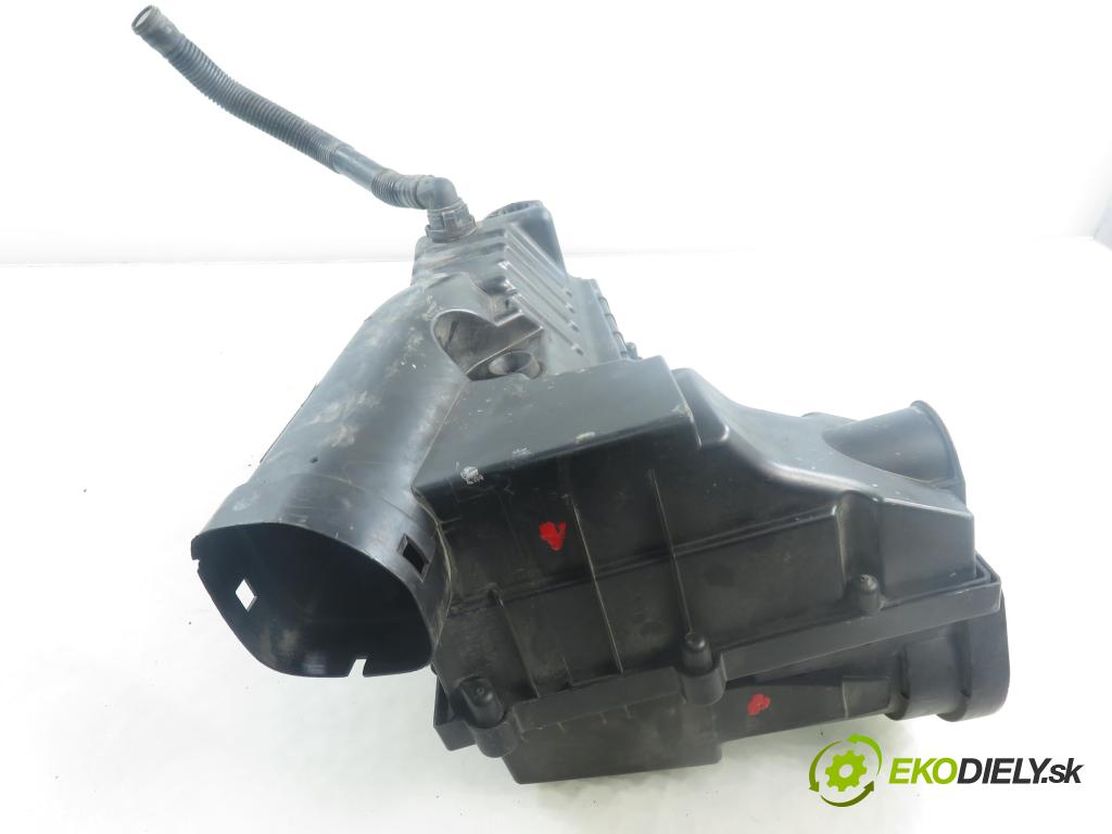 VW TOURAN (1T3) MINIVAN 2012 103,00 2.0 TDI - CFHC 1968,00 Obal filtra vzduchu 3C0129607AS ; 4615185968 (Obal vzduchového filtra)
