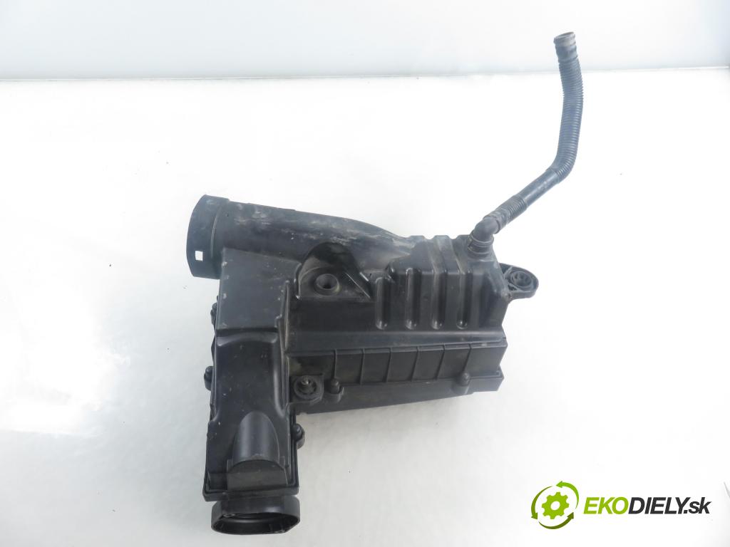 VW TOURAN (1T3) MINIVAN 2012 103,00 2.0 TDI - CFHC 1968,00 Obal filtra vzduchu 3C0129607AS ; 4615185968 (Obal vzduchového filtra)