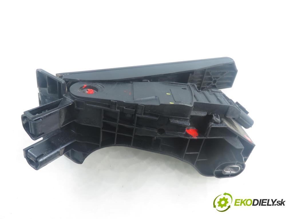 VW TOURAN (1T3) MINIVAN 2012 103,00 2.0 TDI - CFHC 1968,00 potenciometr plynového pedálu 1T1723503M (Potenciometr plynového pedálu)