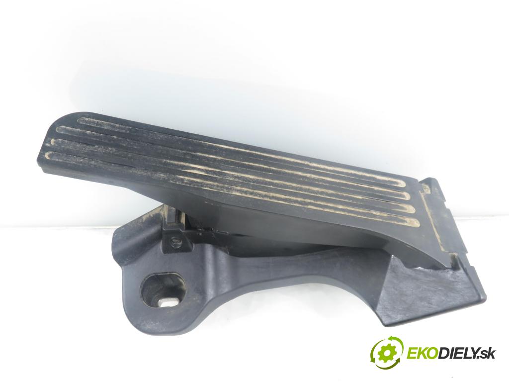 VW TOURAN (1T3) MINIVAN 2012 103,00 2.0 TDI - CFHC 1968,00 potenciometr plynového pedálu 1T1723503M (Potenciometr plynového pedálu)